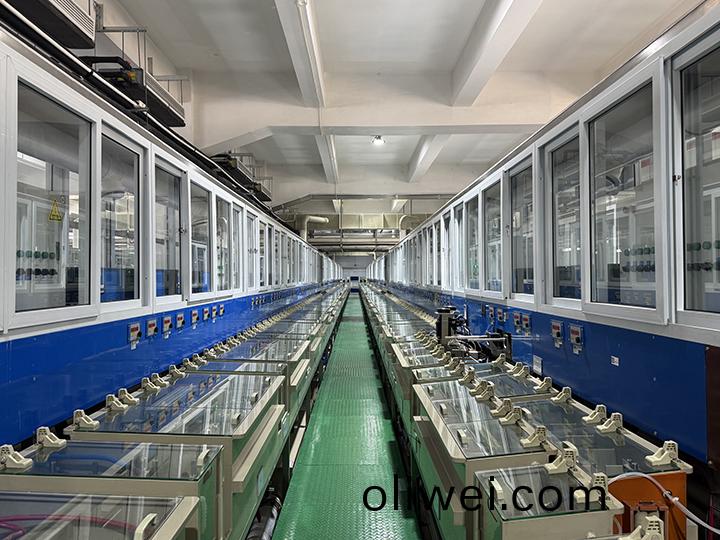 電鍍(du)生(sheng)産(chan)線